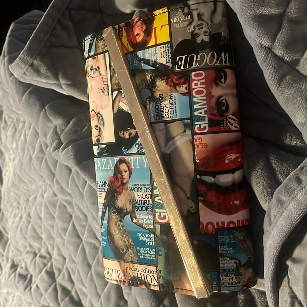 Clutch purse